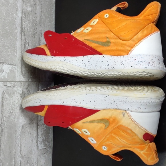 Paul George Nike Basketball Shoes - Picture 8 of 16